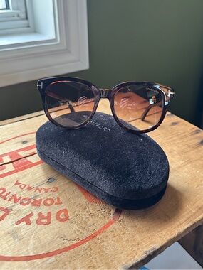 Tom Ford Olivia Round Tortoiseshell Sunglasses